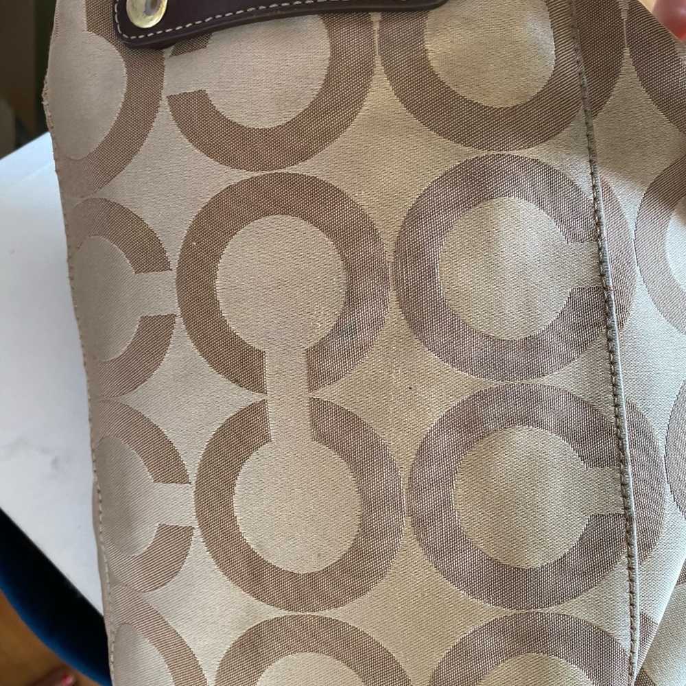 Collection Coach Mini Bag - Picture 8 of 9